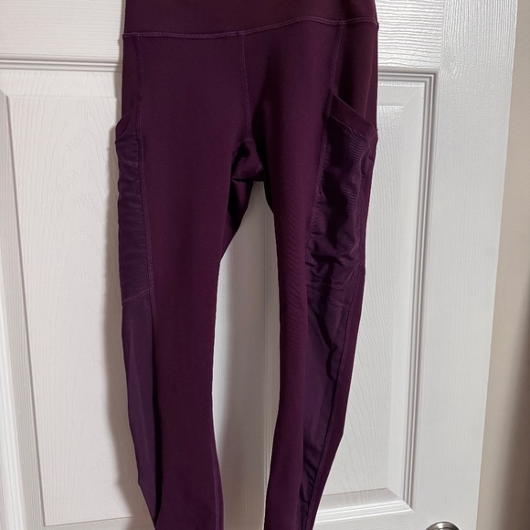 Fabletics maroon leggings - Picture 2 of 2